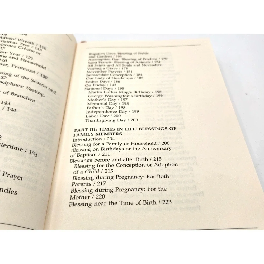 Catholic Household Blessings and Prayers Bishops Committee 1988 HC READ